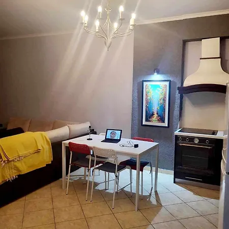 Livia Apartment *